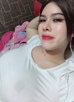 Mayzaa - Transsexual escort in Khobar Photo 9 of 10