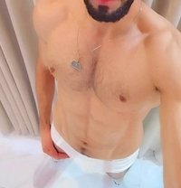 Mazen - Male escort in Riyadh