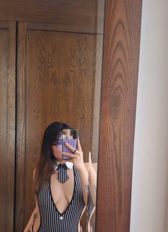 Mazzy - Curvy southbased Kinky Companion - escort in Manila Photo 4 of 5