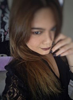 Mazzy Sandoval Pse Curvy Babe - puta in Manila Photo 7 of 7