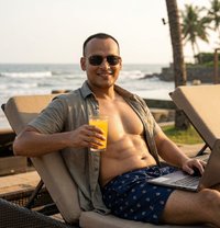 MBA_Topper - Male escort in Pune
