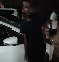 Ace Dude - Male adult performer in Nairobi