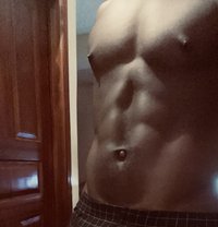 Mbigd - Male escort in Nairobi