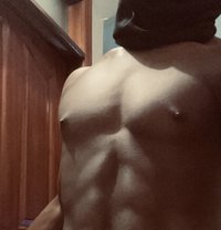 Mbigd - Male escort in Nairobi