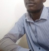 Mbolo - Acompañantes masculino in Kampala