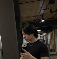 Mc Wilson - Male escort in Doha