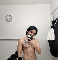 Mc Wilson - Male escort in Doha