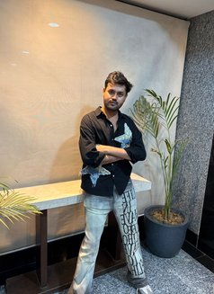 Md aashu - Male escort in Gurgaon Photo 4 of 5