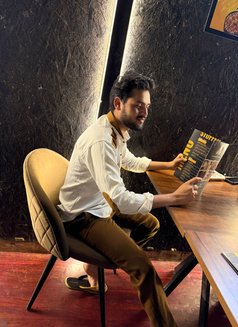Md aashu - Male escort in Gurgaon Photo 7 of 7