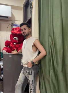 Md aashu - Male escort in Gurgaon Photo 2 of 7