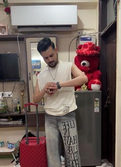 Md aashu - Male escort in Gurgaon Photo 3 of 7