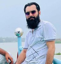 MD Nil - Male escort in Bangkok