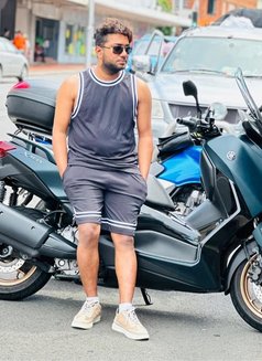 Md Omar Faruk - Male escort in Dhaka Photo 1 of 3