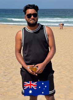 Md Omar Faruk - Male escort in Dhaka Photo 2 of 3