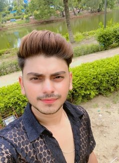 Sam - Male escort in New Delhi Photo 1 of 1