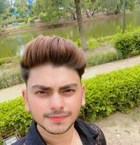 Sam - Male escort in New Delhi