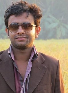 Md. Shovon - Male escort in Dhaka Photo 2 of 4