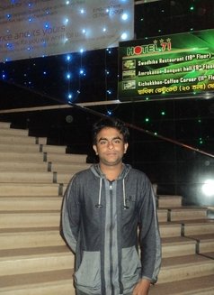 Md. Shovon - Male escort in Dhaka Photo 3 of 4