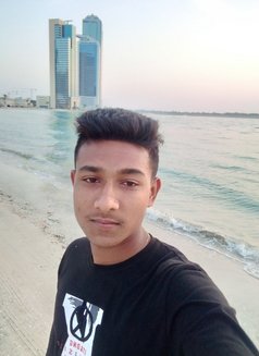 Md Tarikul Islam - Male escort in Dubai Photo 5 of 5