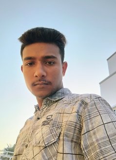 Md Tarikul Islam - Male escort in Ras al-Khaimah Photo 1 of 1