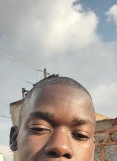 Mduduzi Mokoena - Male companion in Johannesburg Photo 1 of 2