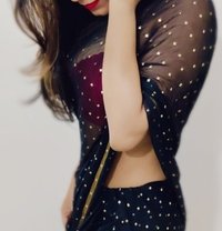 Me Trisha Avail Cam Session, Independent - puta in New Delhi