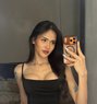 Me Mi - Transsexual adult performer in Bangkok Photo 4 of 8