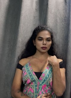 Me Sheela - Transsexual escort in Hyderabad Photo 1 of 5