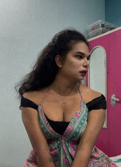Me Sheela - Transsexual escort in Hyderabad Photo 3 of 5