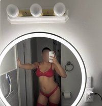 Mea - escort in Marseille