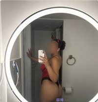 Mea - escort in Marseille