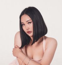 Meddi Forbidden Fruit - puta in Hong Kong Photo 1 of 7