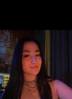 Medeya - puta in Tbilisi Photo 2 of 8