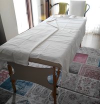 Medical Massage for Women - Masajista in İstanbul