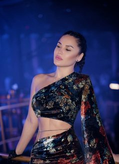 Medina - escort in Pattaya Photo 5 of 7