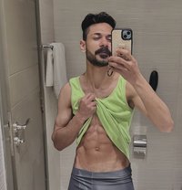 Medo - Acompañantes masculino in Cairo