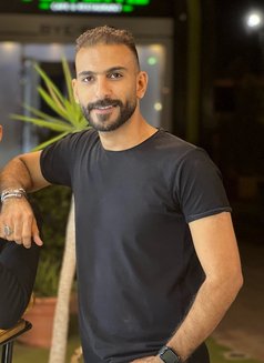 Medo - Acompañantes masculino in Riyadh Photo 4 of 4