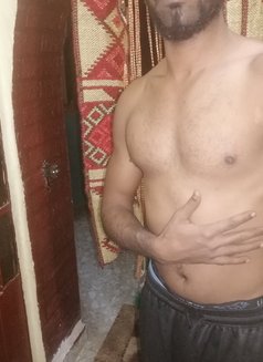 Medo - Male escort in Cairo Photo 4 of 5