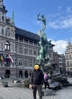 Medo XxL - Male escort in Dubai Photo 9 of 9