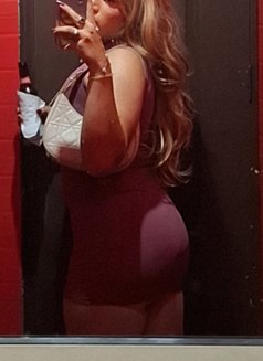 Medusaa - Transsexual escort in New Delhi Photo 7 of 13