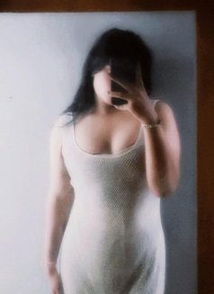 Medusa - Transsexual escort in New Delhi Photo 1 of 2