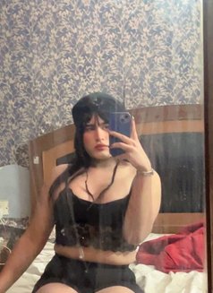 Medusa - Transsexual escort in New Delhi Photo 3 of 4