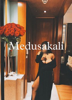 Medusakali - dominatrix in Mumbai Photo 2 of 8