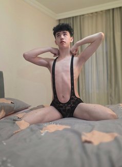 ⚜️ R A D İ K ⚜️ - Male escort in İstanbul Photo 6 of 8