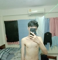 Mee T Me Em Bkk - Intérprete masculino de adultos in Bangkok