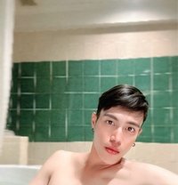 Mee T Me Em Bkk - Male adult performer in Bangkok