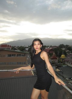 Mee - Transsexual escort in Bangkok Photo 2 of 11