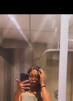 MEELZ MIDNIGHT EXCLUSIVE - companion in Noida Photo 7 of 9