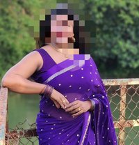 Independent Bhabhi - puta in Hyderabad