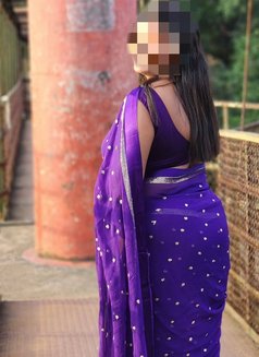 Independent Bhabhi - escort in Navi Mumbai Photo 2 of 2
